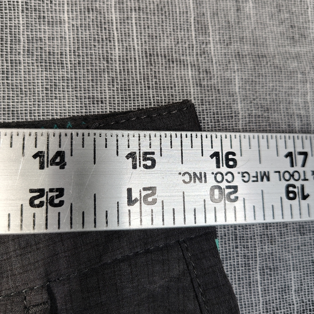 Vissla Shorts Mens Size 31 Gray Walkshorts Stretch Casual Quick Dry - Picture 3 of 13